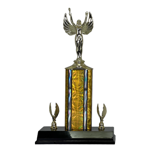 Trofeo de Tubo con Figura Serie 441 de Victoria