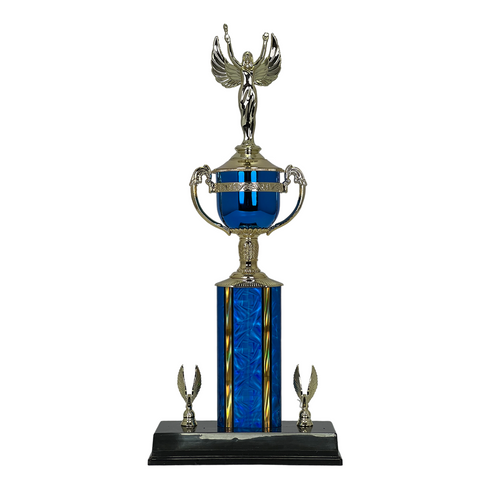 Trofeo de Tubo con Figura Serie 442 de Victoria