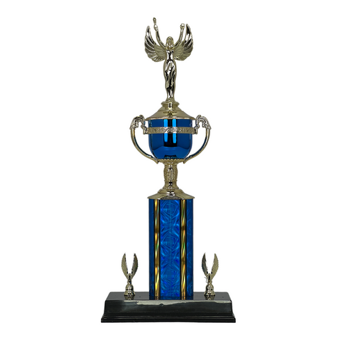 Trofeo de Copa con Figura Serie 44 de Victoria